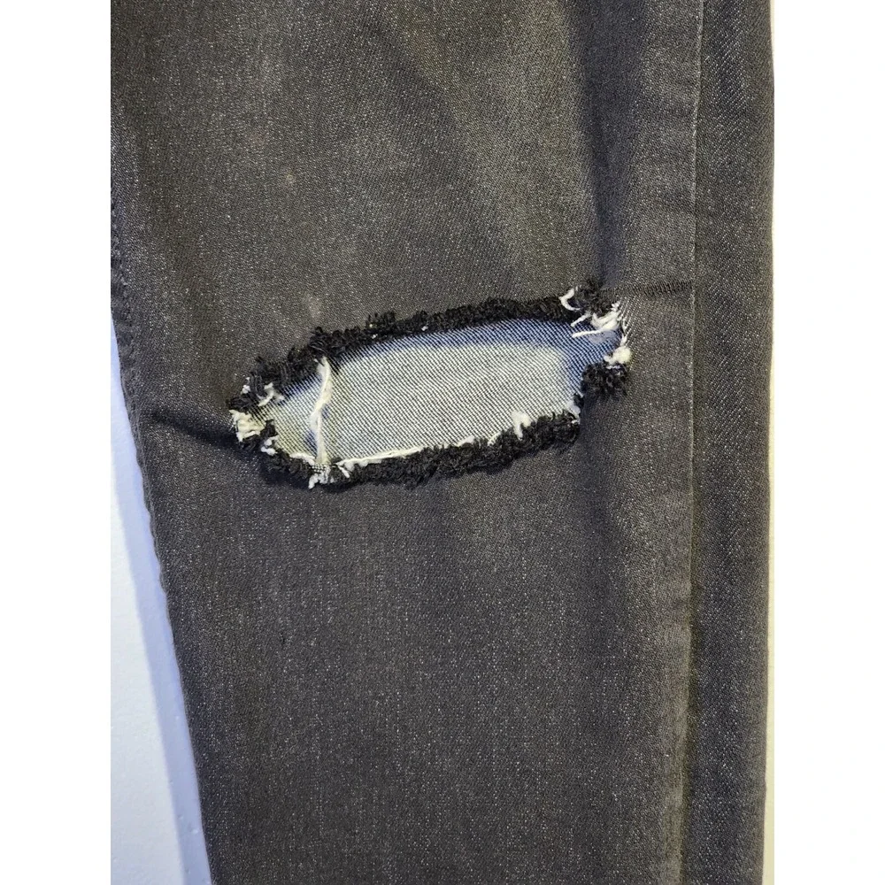 Free People Distressed Jeans Women's Size 27 Black Skinny‎ Low Rise Pockets